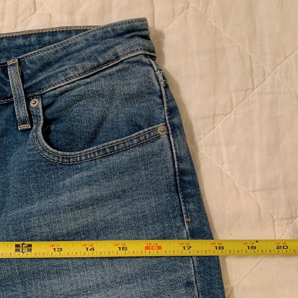 Levi’s High Rise Skinny Jeans - Picture 9 of 12